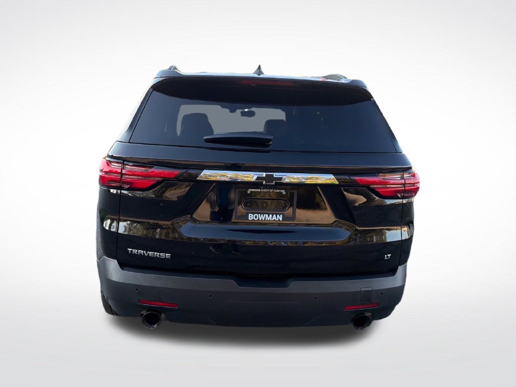 Used 2023 Chevrolet Traverse LT w/ LT Premium Package FWD image 5