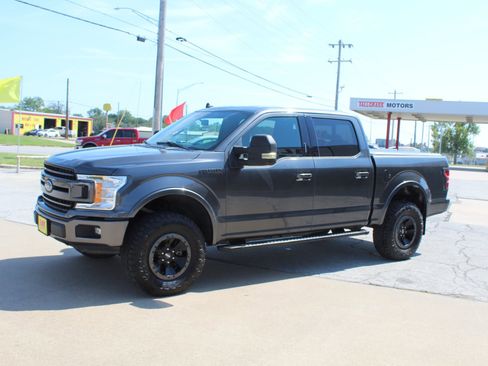 Used 2019 Ford F150 XLT w/ Equipment Group 302A Luxury image 10