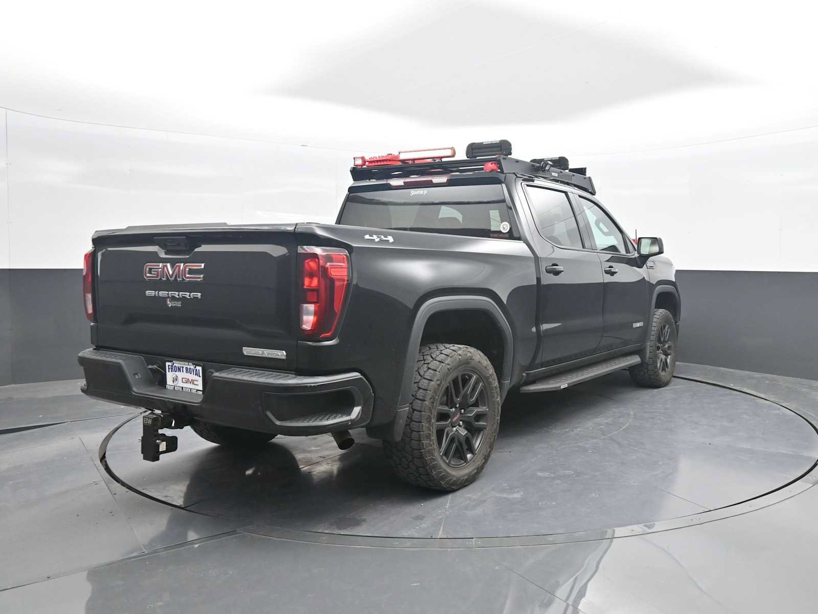 Used 2023 GMC Sierra 1500 Elevation AWD/4WD image 7