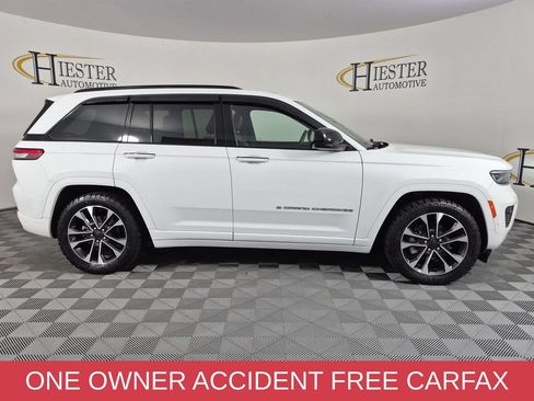 Certified 2022 Jeep Grand Cherokee Overland AWD/4WD image 3