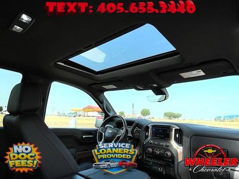 Used 2019 Chevrolet Silverado 1500 High Country w/ Technology Package AWD/4WD image 25
