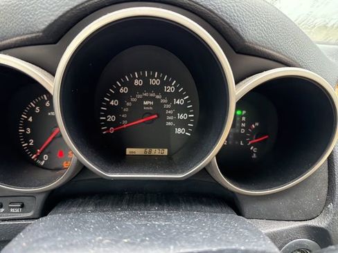 Used 2002 Lexus SC 430 Convertible image 10