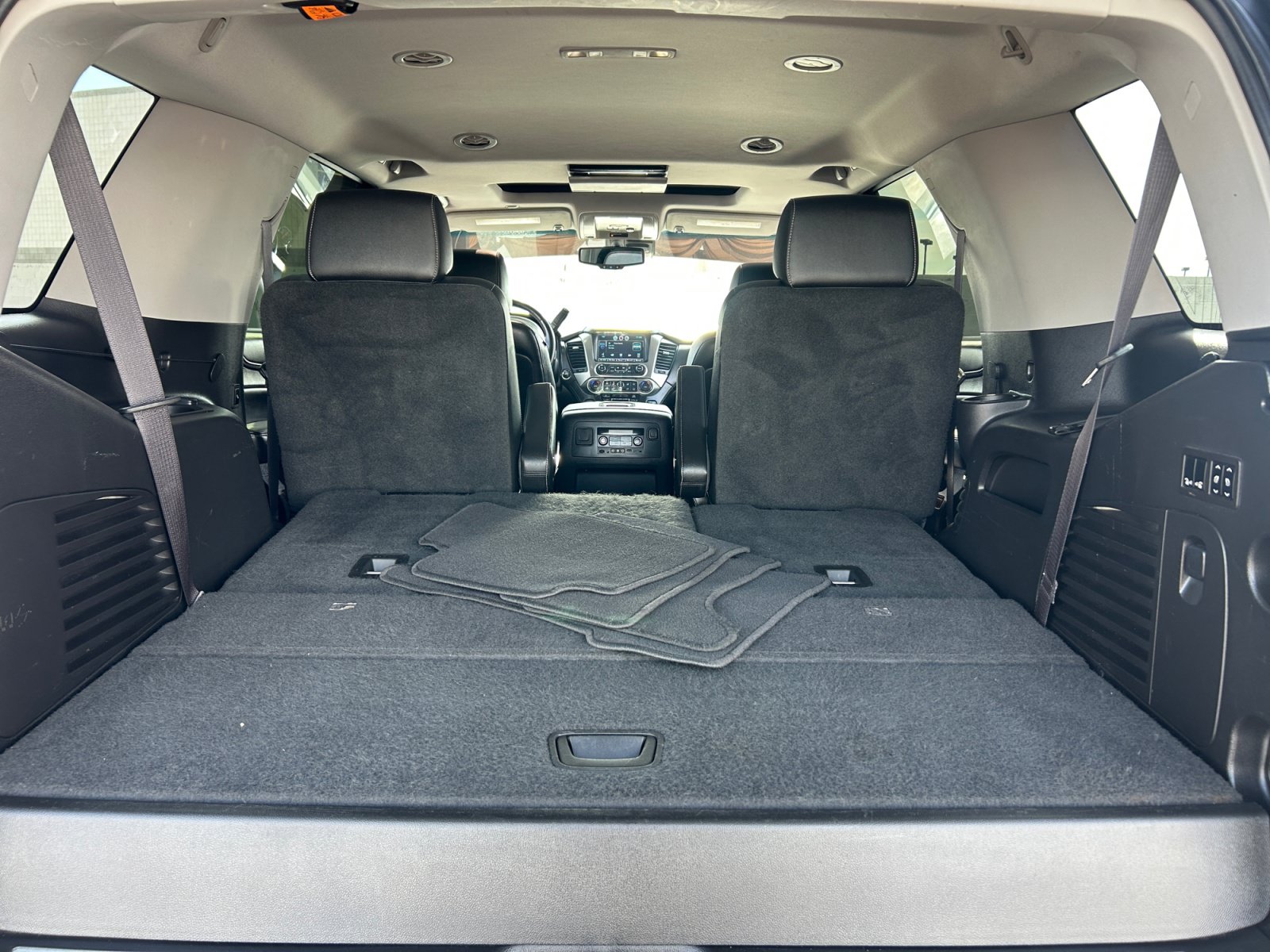 Used 2015 Chevrolet Tahoe LTZ RWD image 31