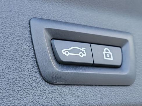 Used 2022 BMW X3 sDrive30i w/ M Sport Package 2 image 12