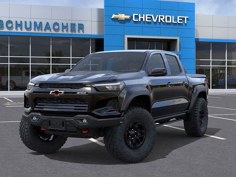 New 2026 Chevrolet Colorado ZR2 w/ ZR2 Bison Edition image 6