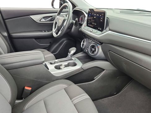 Used 2024 Chevrolet Blazer LT w/ Midnight/Sport Edition FWD image 33