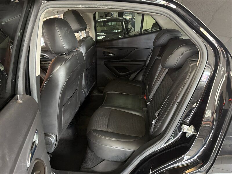 Used 2021 Buick Encore Preferred w/ Safety Package II FWD image 13