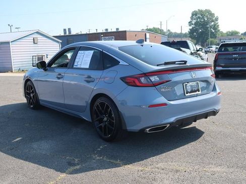 Used 2023 Honda Civic Sport Touring image 6