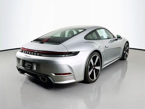 Certified 2025 Porsche 911 Carrera RWD image 9
