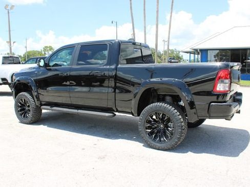 Used 2024 RAM 1500 Big Horn AWD/4WD image 7