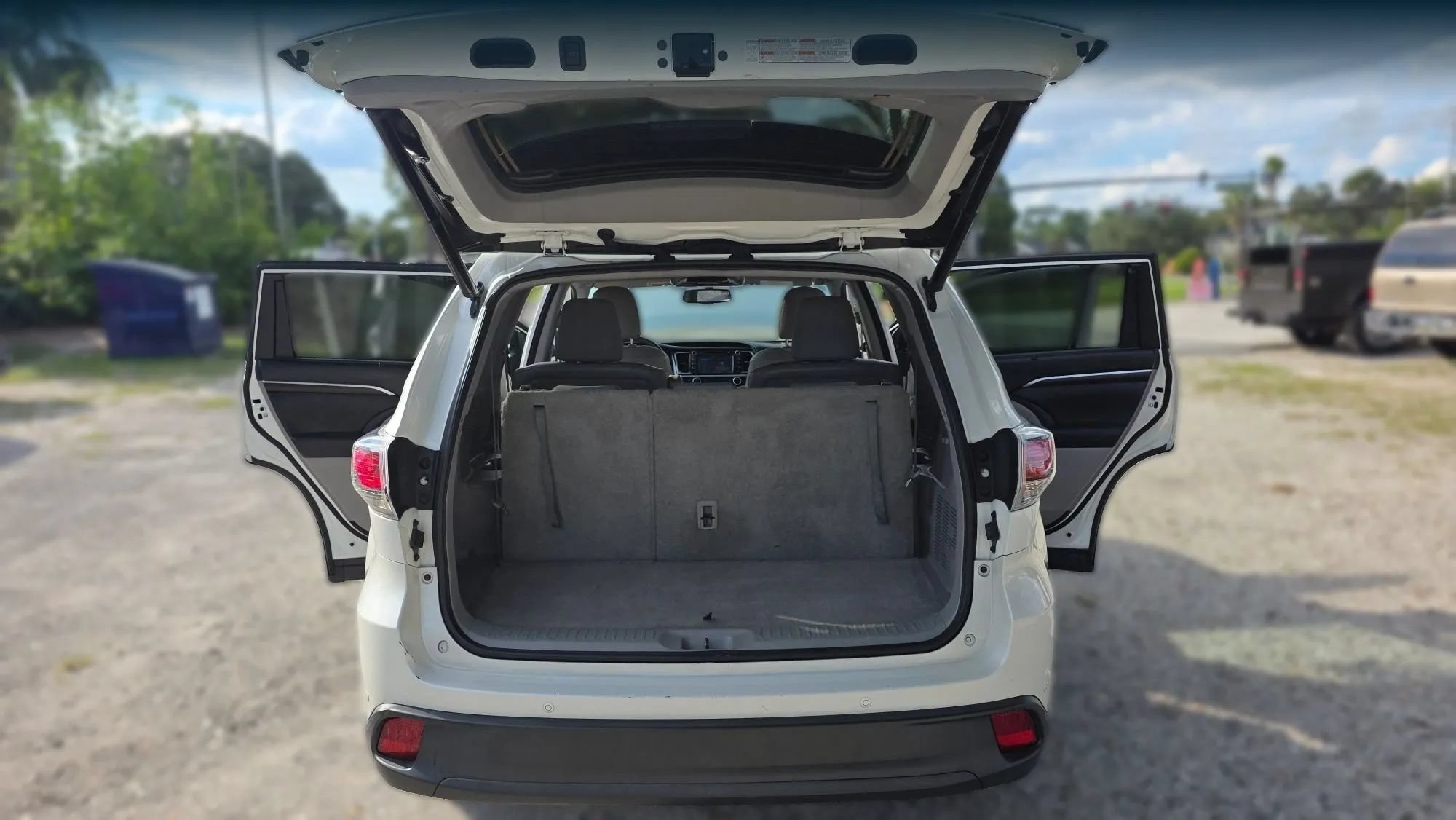Used 2016 Toyota Highlander Limited FWD image 34
