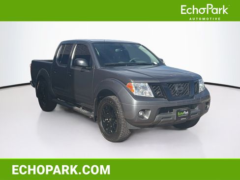 Used 2021 Nissan Frontier SV w/ Midnight Edition Floor Mats AWD/4WD image 1