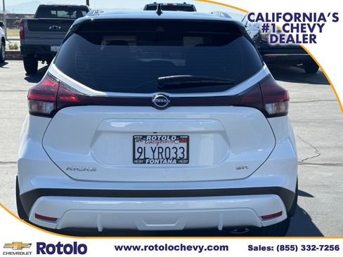 Used 2024 Nissan Kicks SR image 5