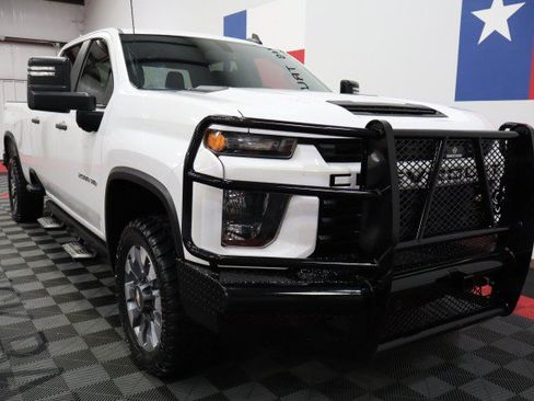 Used 2022 Chevrolet Silverado 2500 Custom w/ Custom Value Package AWD/4WD image 16