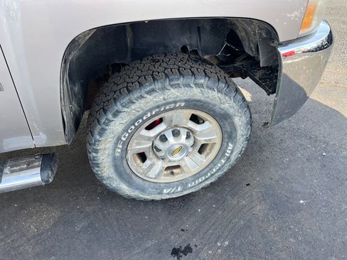 Used 2007 Chevrolet Silverado 2500 LT w/ 2LT Audio Package image 26