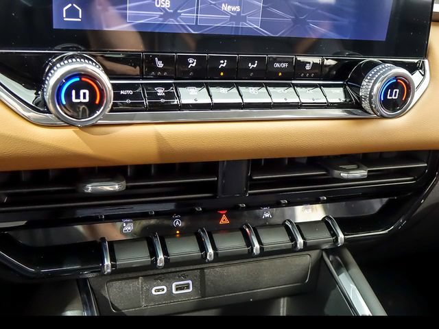 New 2026 GMC Canyon AT4 AWD/4WD image 17