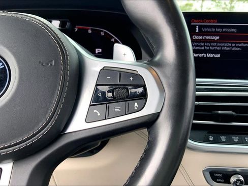 Used 2020 BMW X7 M50i AWD/4WD image 24