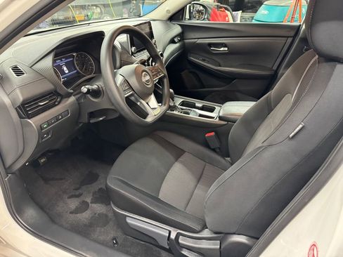 Used 2024 Nissan Sentra SV image 13