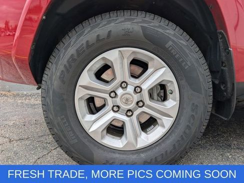 Used 2017 Toyota 4Runner SR5 Premium AWD/4WD image 11
