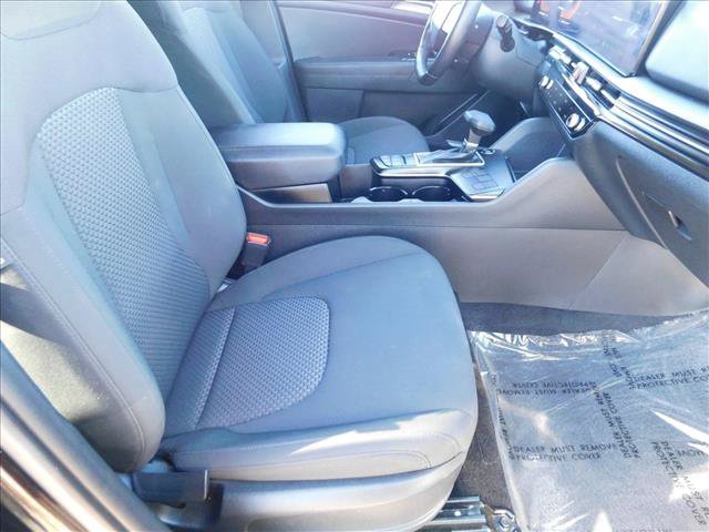 Used 2026 Kia Sportage LX FWD image 27