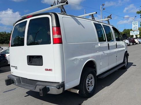 Used 2016 GMC Savana 2500 RWD image 7