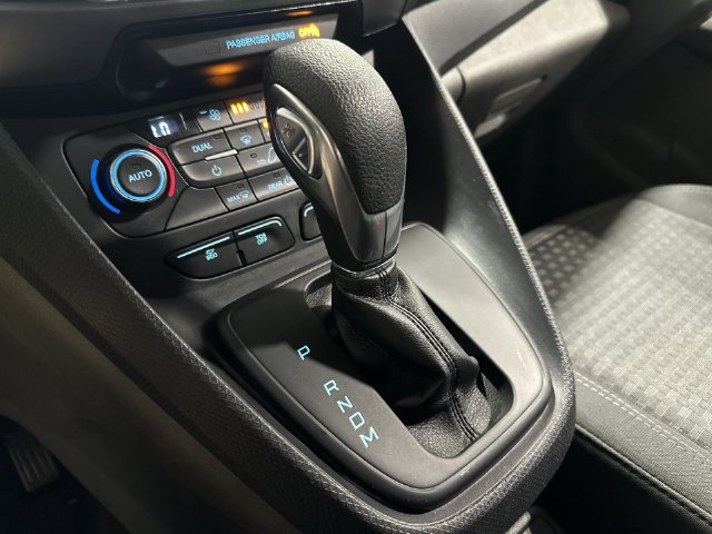 Certified 2020 Ford Transit Connect XLT FWD image 27