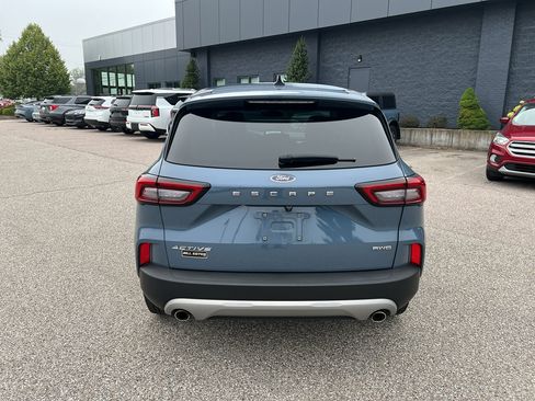 Used 2024 Ford Escape Active AWD/4WD image 6