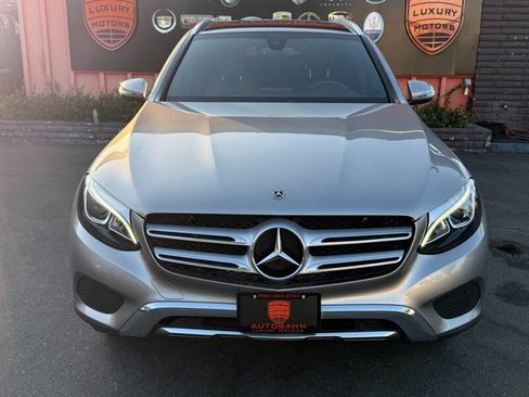 Used 2019 Mercedes-Benz GLC 300 w/ Premium Package image 3