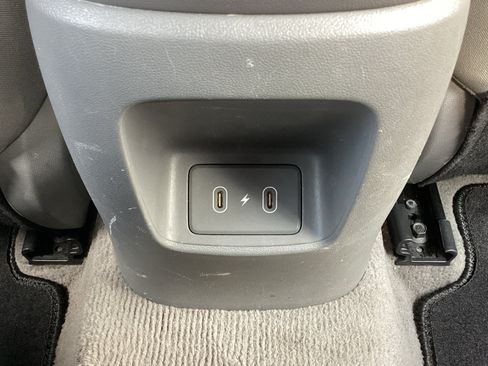 Used 2024 Hyundai Elantra SEL FWD image 28
