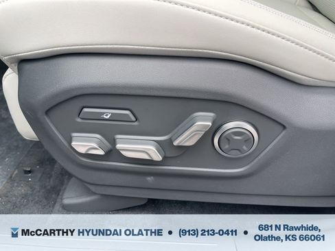 New 2025 Hyundai Santa Fe Calligraphy FWD image 22