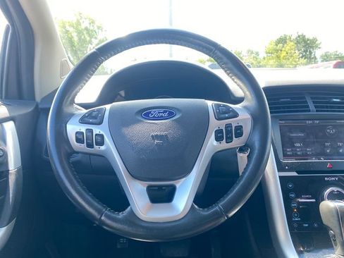 Used 2012 Ford Edge Limited w/ Vision Pkg FWD image 21