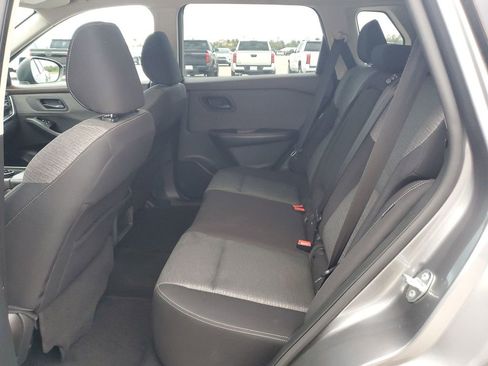 Used 2021 Nissan Rogue S image 23