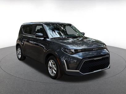 Used 2025 Kia Soul LX w/ LX Technology Package