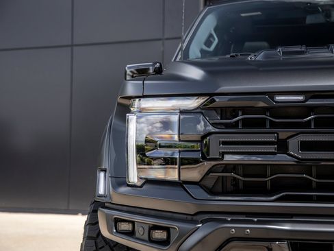 Used 2026 Ford F150 Raptor w/ Equipment Group 803A Raptor R AWD/4WD image 19