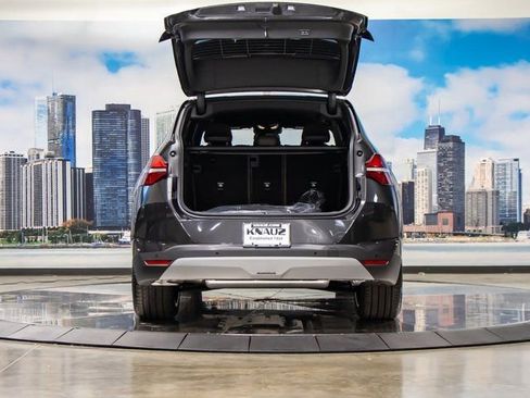 Used 2026 BMW X3 xDrive30 w/ Premium Package image 12