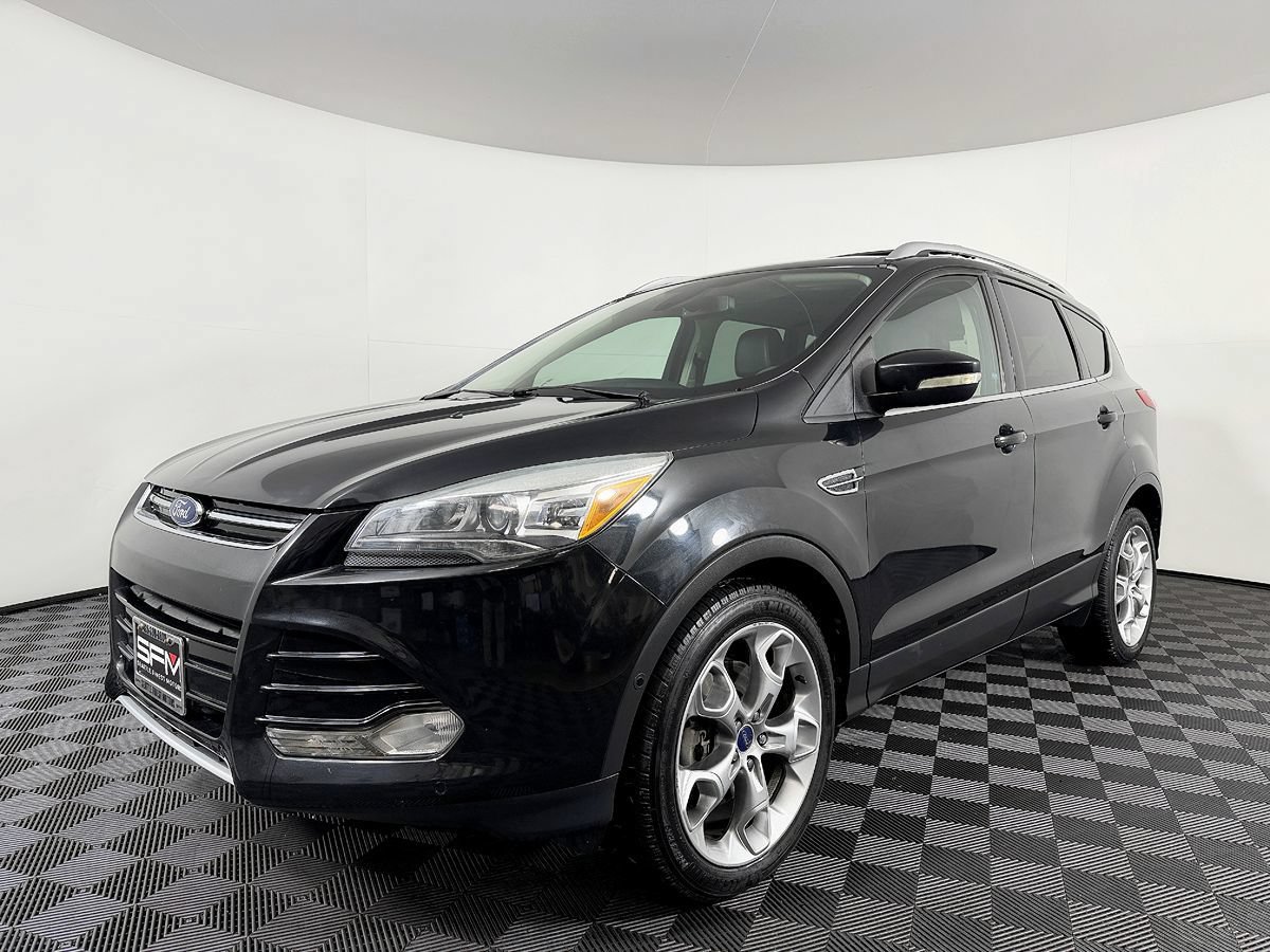 Used 2014 Ford Escape Titanium w/ Equipment Group 401A AWD/4WD image 2