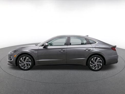 Used 2026 Hyundai Sonata Blue FWD image 4