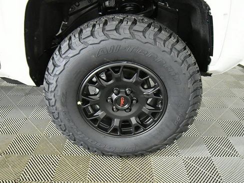 New 2026 Toyota Tacoma SR5 AWD/4WD image 17