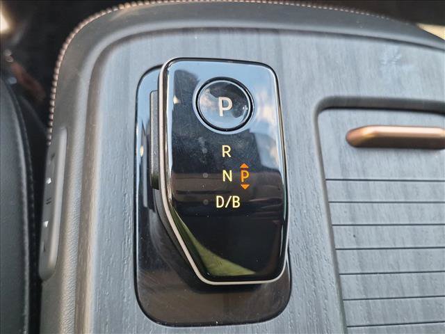 Certified 2023 Nissan Ariya AWD image 12