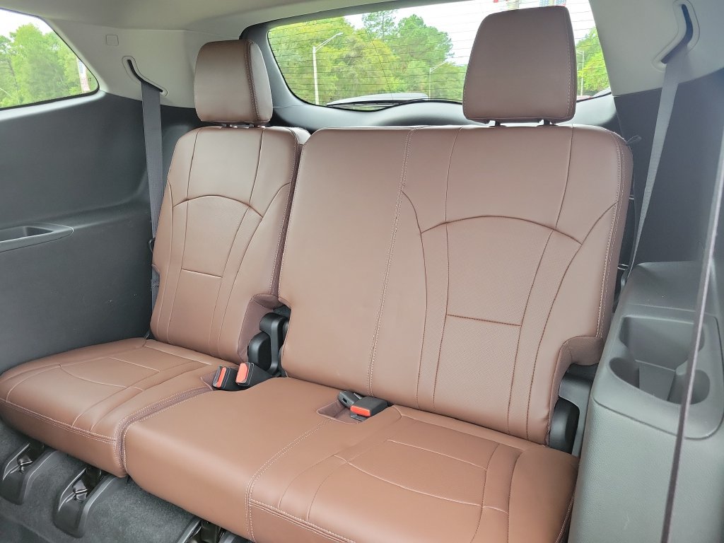 Used 2018 Buick Enclave Avenir w/ Avenir Technology Package FWD image 17