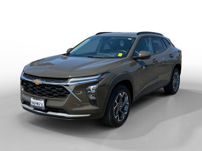 Used 2024 Chevrolet Trax LT w/ Driver Confidence Package
