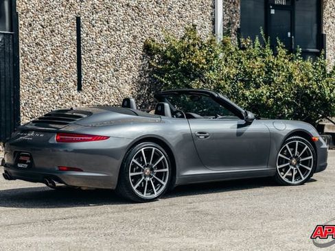 Used 2013 Porsche 911 Carrera RWD image 4