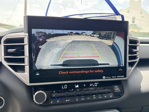 Used 2023 Toyota Tundra Limited w/ Power Package AWD/4WD image 17