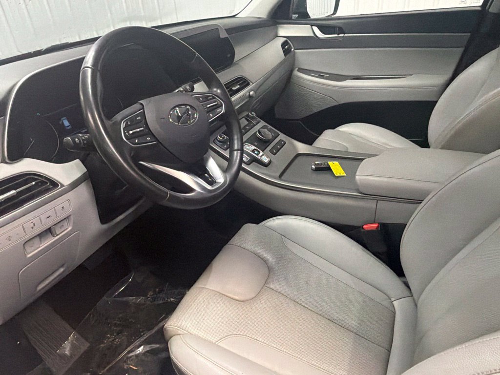 Used 2022 Hyundai Palisade SEL w/ 8P Bench Seat Package AWD/4WD image 28