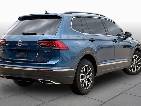 Used 2020 Volkswagen Tiguan SE w/ Panoramic Sunroof Package AWD/4WD image 14