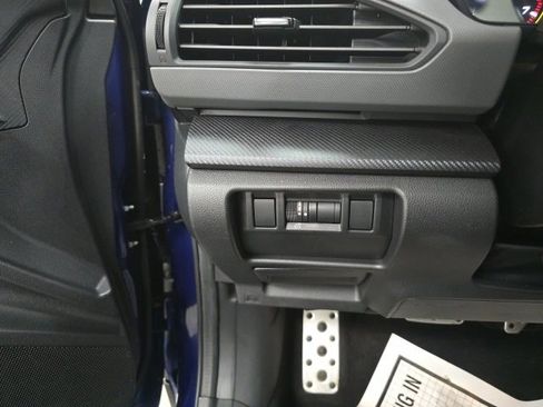 Used 2024 Subaru Crosstrek 2.5i Sport image 22