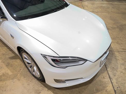 Used 2019 Tesla Model S 100D AWD/4WD image 18