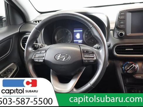 Used 2020 Hyundai Kona SEL Plus AWD/4WD image 17