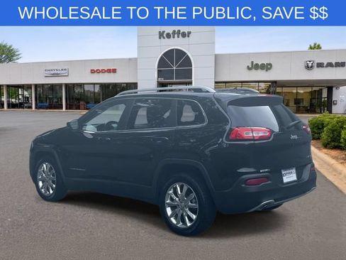 Used 2014 Jeep Cherokee Limited w/ Luxury Group FWD image 4
