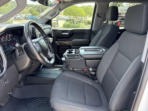 Used 2020 Chevrolet Silverado 1500 LT w/ All-Star Edition AWD/4WD image 9